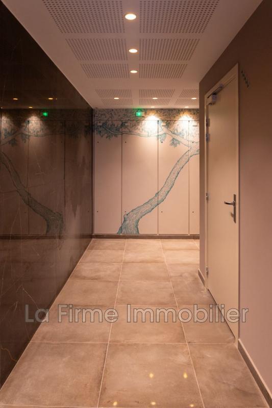 Appartement - 97 m² - 3 pièces