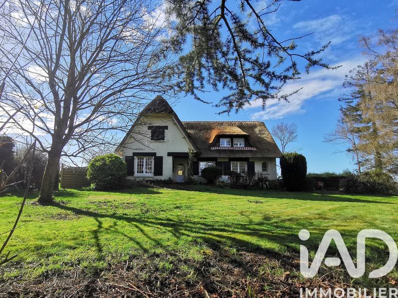 Maison - 236 m² - 9 pièces