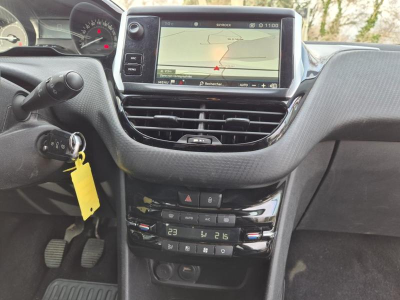 Peugeot 2008 1.2 Style 82ch