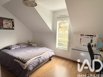 Maison - 74 m² - 5 pièces