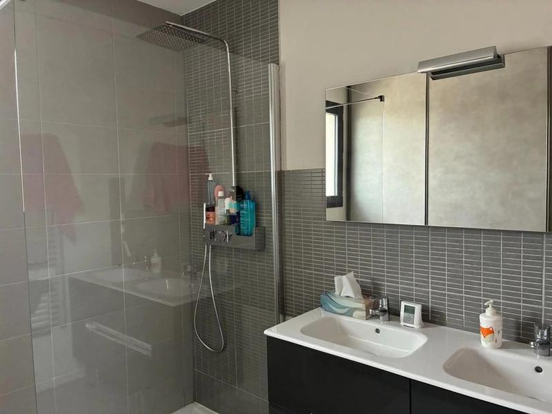 Villa - 115 m² - 4 pièces