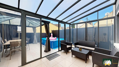 Maison - 87 m² - 5 pièces