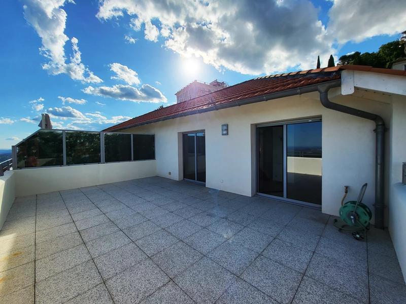 Duplex - 71 m² - 4 pièces