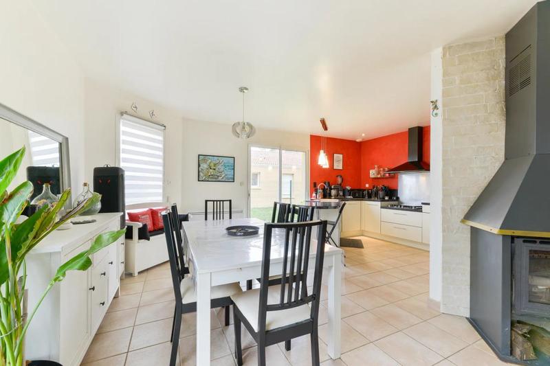 Maison - 100 m² - 5 pièces