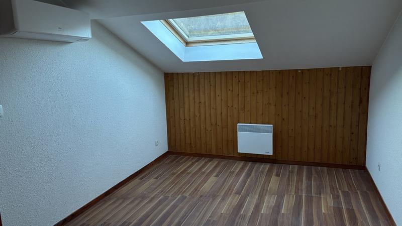Appartement - 100 m² - 4 pièces