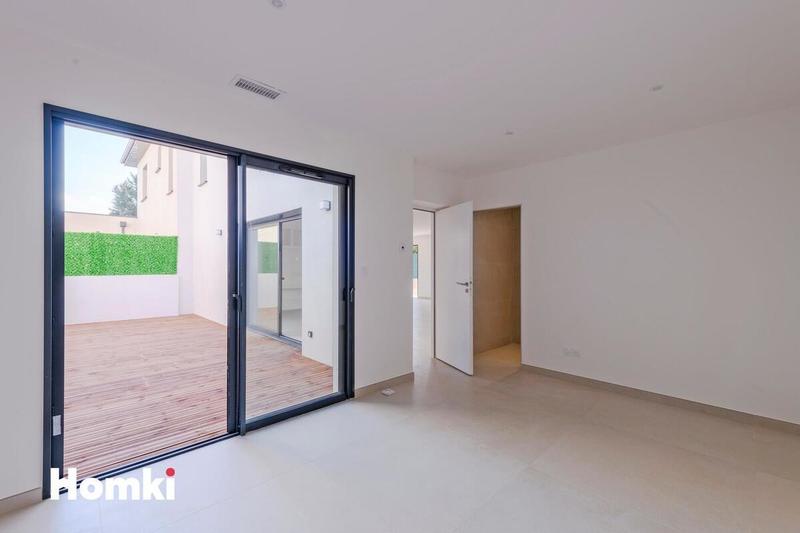 Maison - 120 m² - 5 pièces