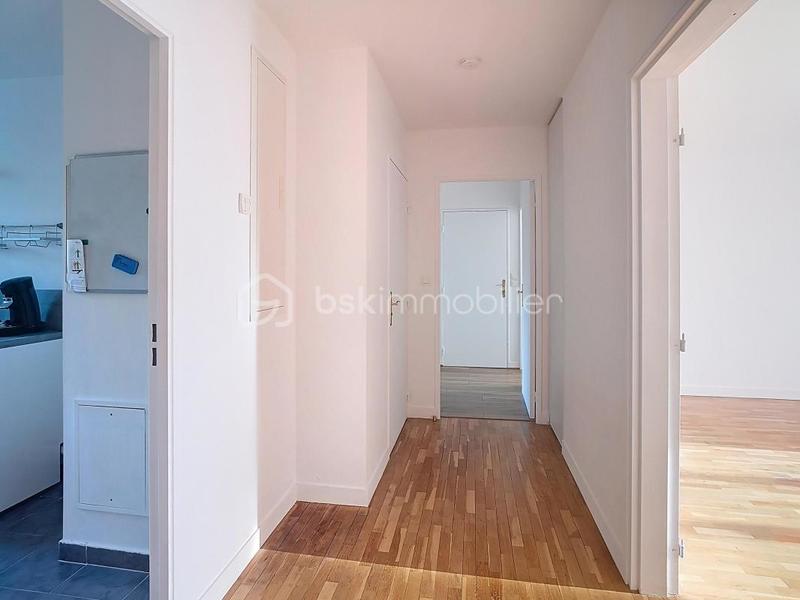 Appartement - 75 m² - 4 pièces