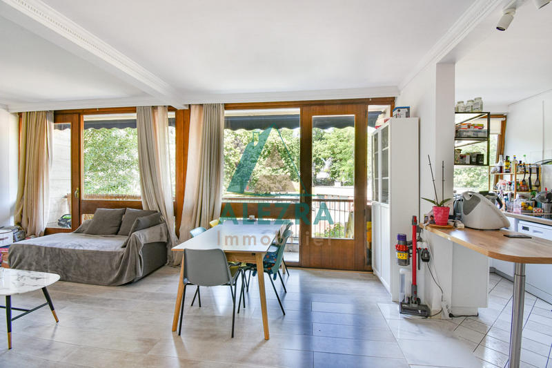 Appartement - 72 m² - 3 pièces