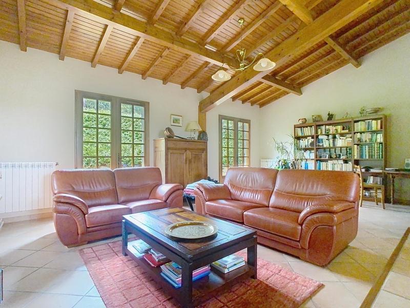 Maison - 147 m² - 5 pièces