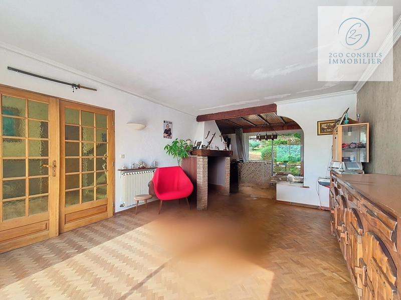 Maison traditionnelle - 198 m² - 8 pièces