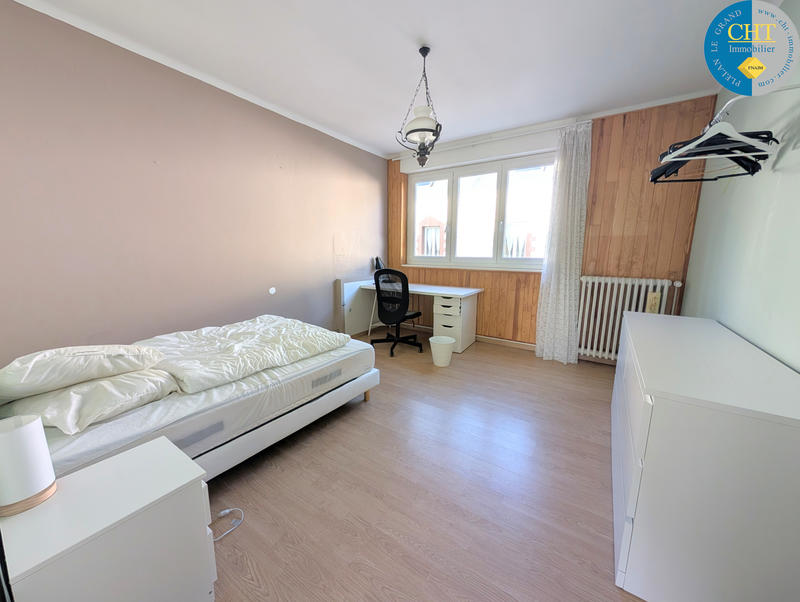 Maison - 197 m² - 8 pièces