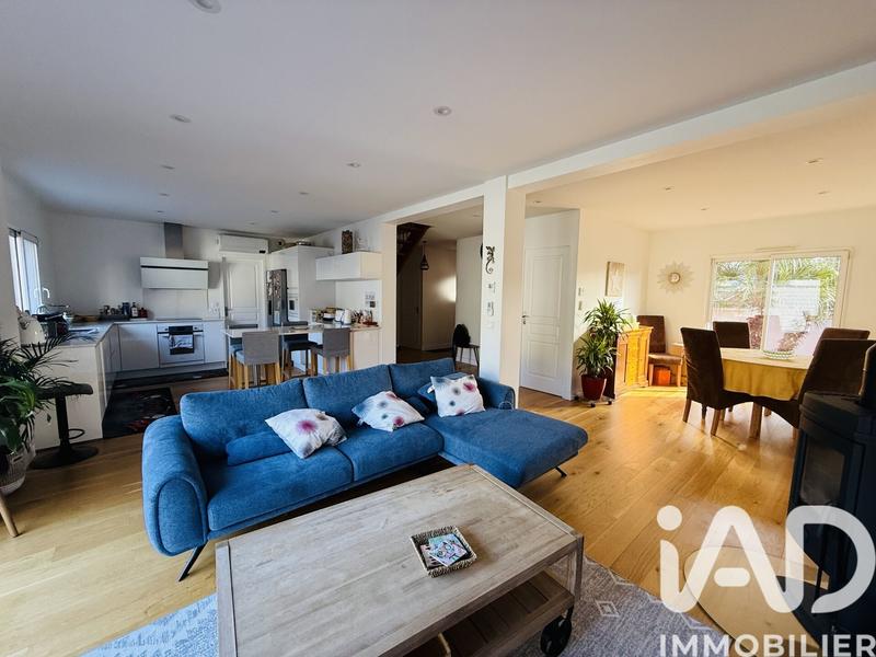 Maison - 130 m² - 5 pièces