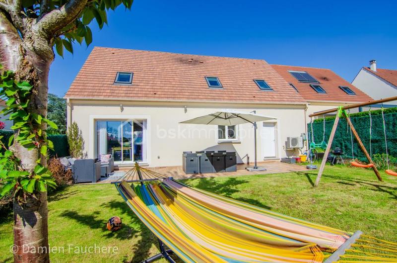 Maison - 157 m² - 6 pièces