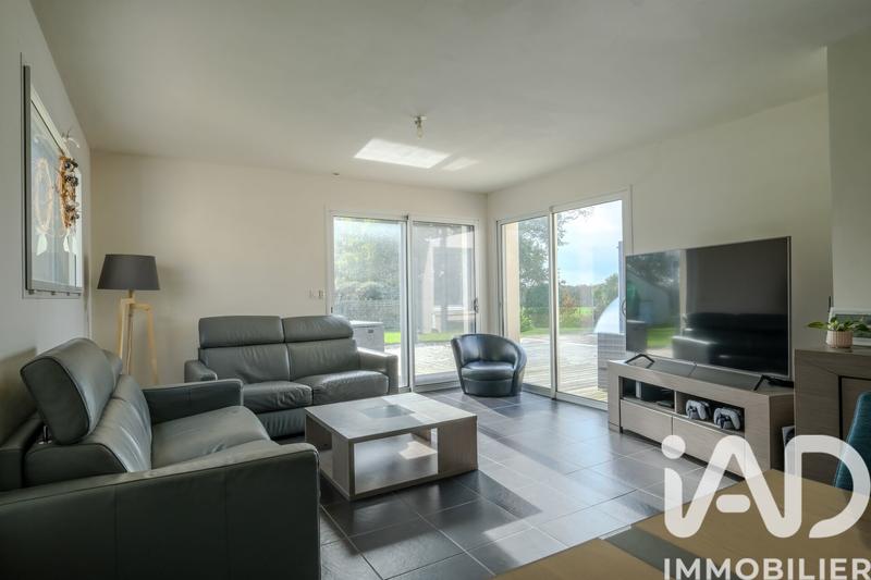 Maison - 121 m² - 6 pièces