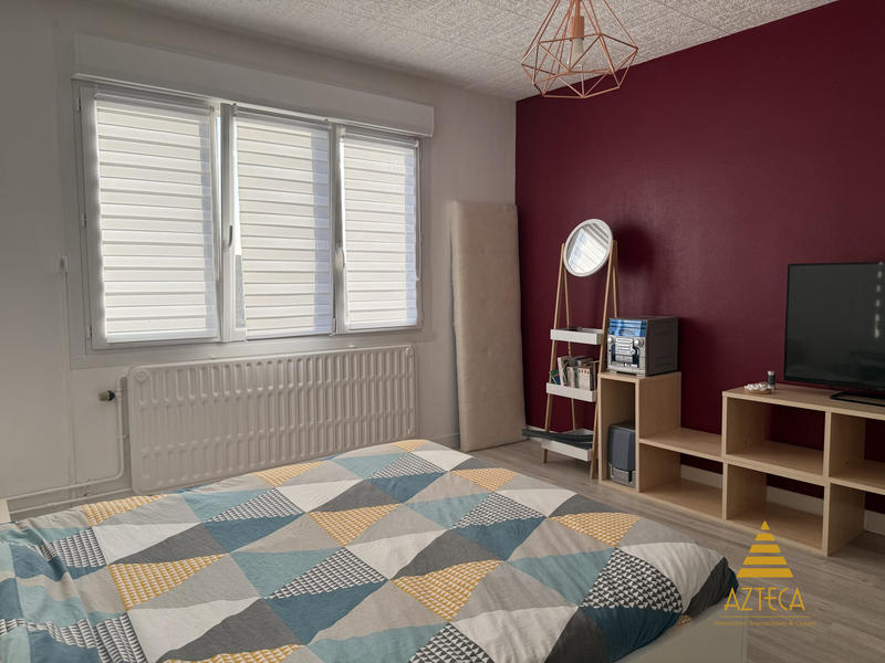 Maison - 98 m² - 5 pièces