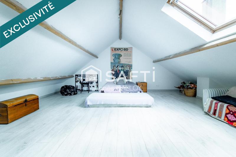 Villa - 318 m² - 13 pièces