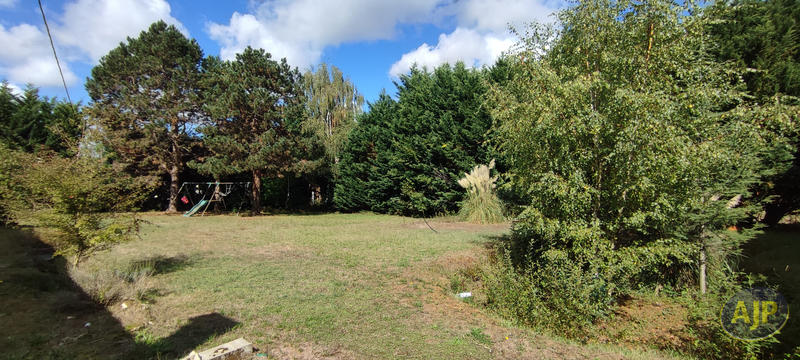 Maison - 236 m² - 7 pièces