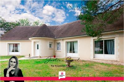 Maison - 225 m² - 8 pièces