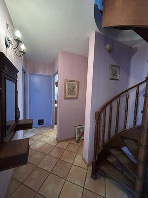 Maison traditionnelle - 135 m² - 6 pièces