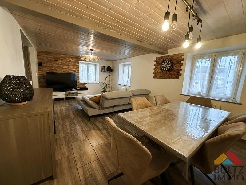 Maison - 111 m² - 4 pièces