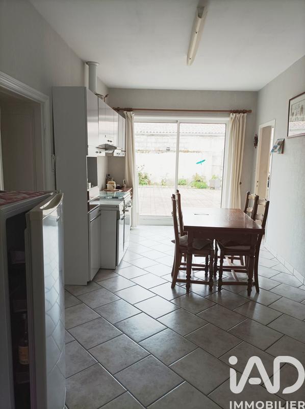 Maison de village - 209 m² - 9 pièces