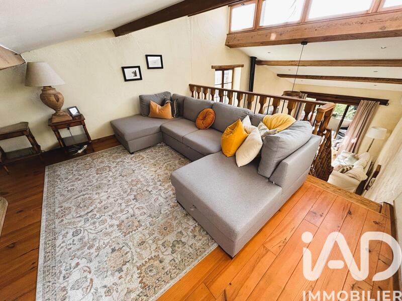 Appartement - 95 m² - 4 pièces