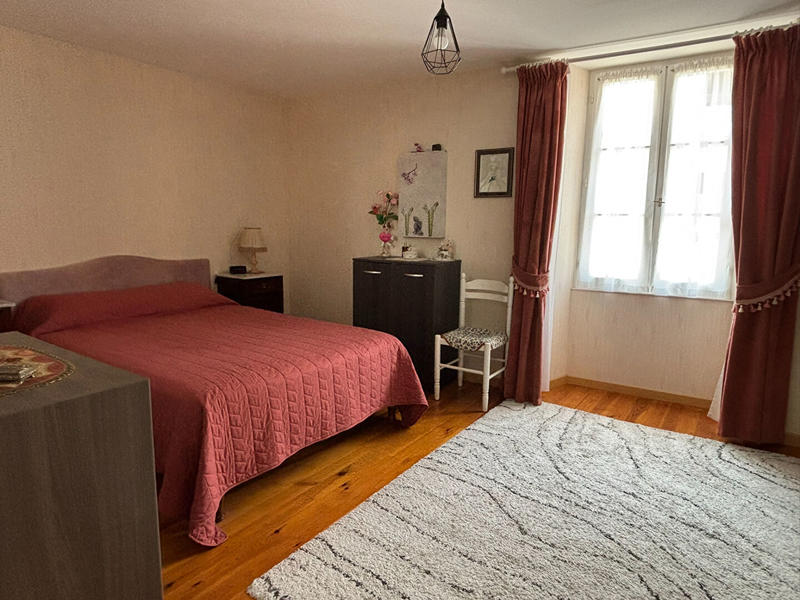 Maison - 107 m² - 5 pièces