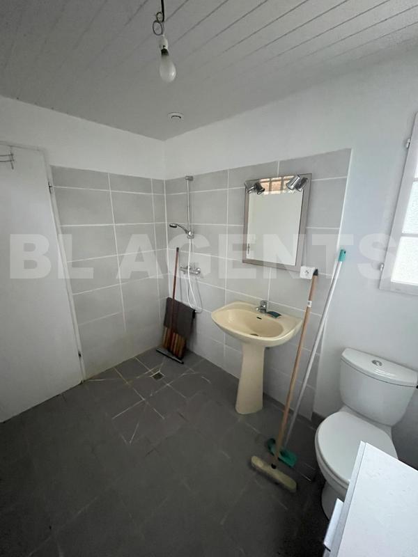 Maison - 172 m² - 9 pièces