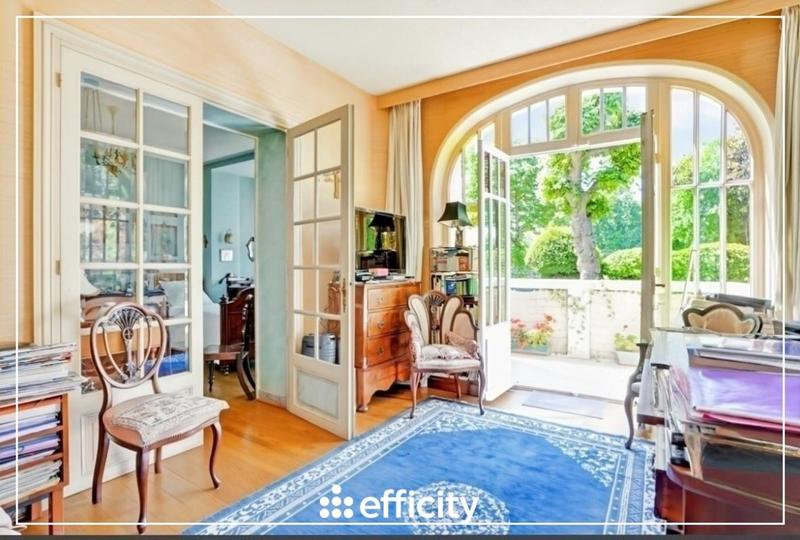 Appartement bourgeois - 165 m² - 6 pièces