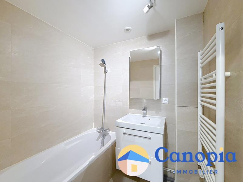 Appartement - 70 m² - 4 pièces