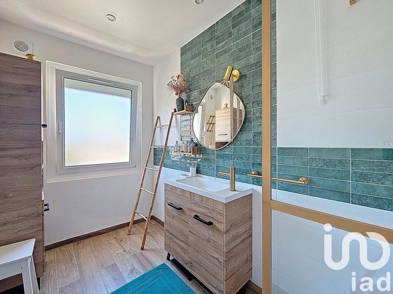 Maison - 93 m² - 4 pièces