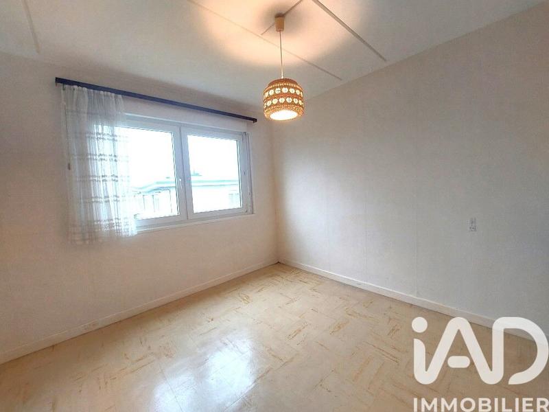 Maison - 99 m² - 5 pièces