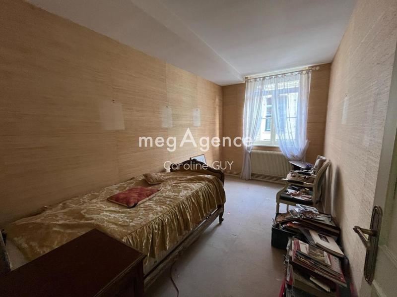 Maison - 177 m² - 6 pièces