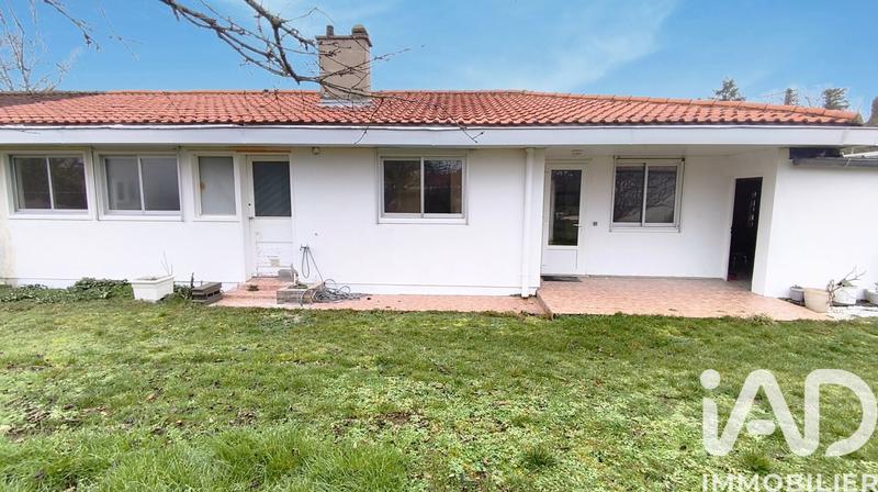 Maison - 93 m² - 4 pièces