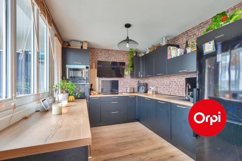 Appartement - 81 m² - 4 pièces