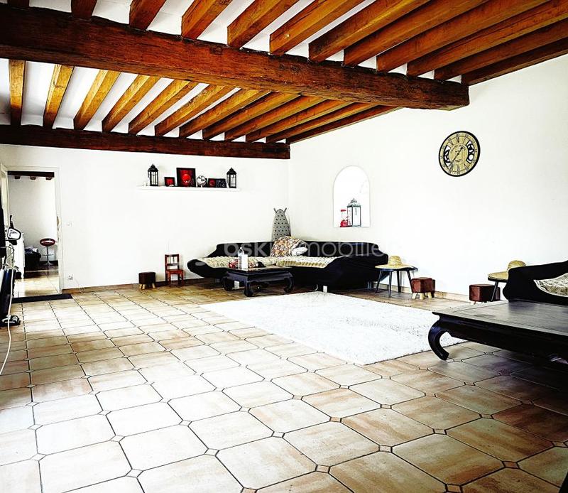 Corps de ferme - 400 m² - 15 pièces