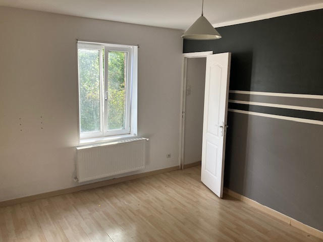 Maison de village - 110 m² - 6 pièces