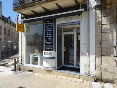 Local commercial - 4 pièces