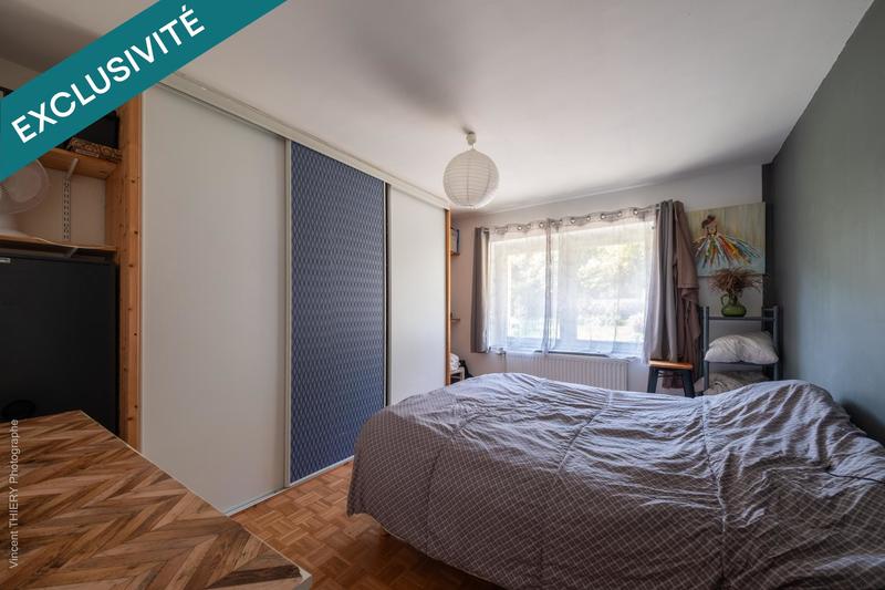 Maison - 201 m² - 7 pièces