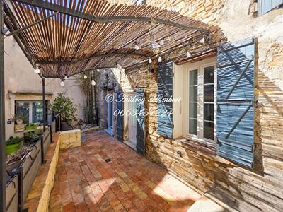 Maison - 144 m² - 6 pièces