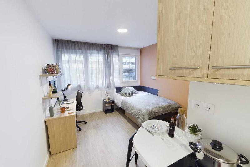 Studio - 18 m² - 1 pièce