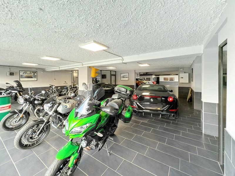 Immeuble - 1 400 m²