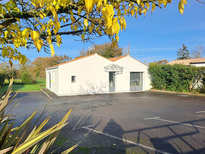 Local commercial - 55 m² - 4 pièces