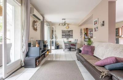 Maison - 137 m² - 6 pièces