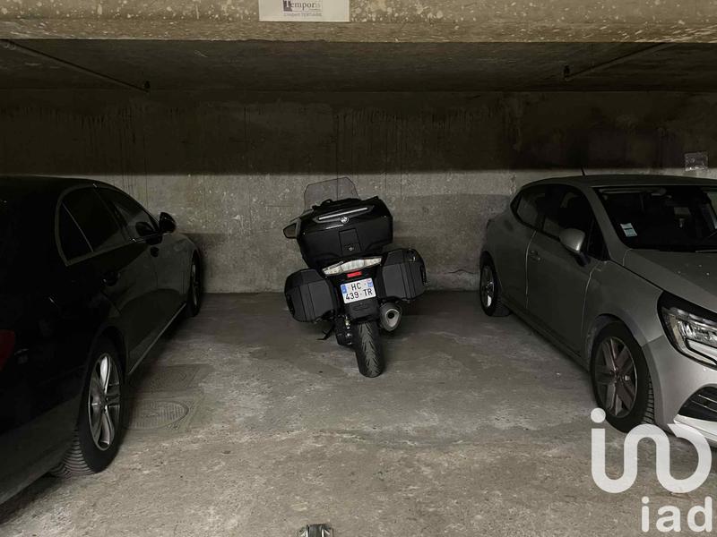 Parking - 11 m²