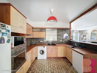 Maison - 142 m² - 4 pièces