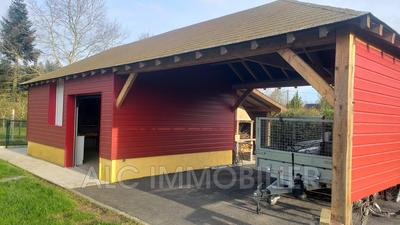 Maison - 219 m² - 7 pièces