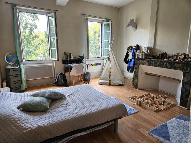 Appartement - 85 m² - 3 pièces