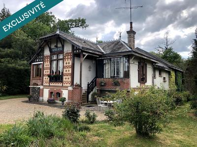 Maison - 225 m² - 9 pièces