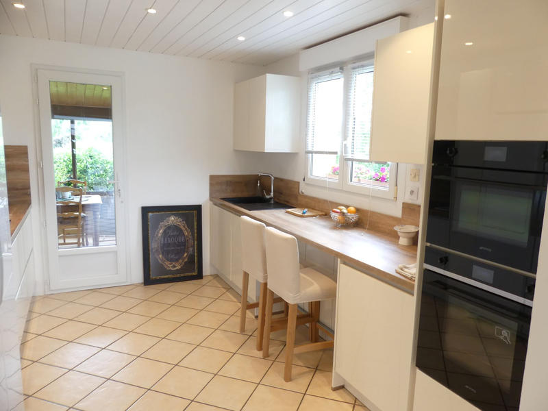 Maison - 125 m² - 10 pièces